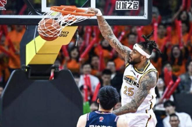 xingkong.com-赛地聚焦——CBA常规赛今夜热度飙升，拉齐奥迎来里程碑，震撼外界，赛季目标并未改变的简单介绍